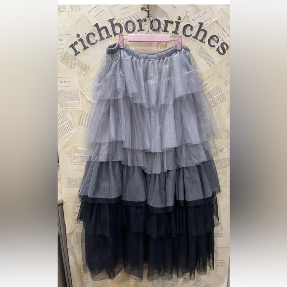 Free People Tulle Much Half Maxi Skirt Tiered Ruffle Ombre Black Gray Combo - Picture 5 of 5